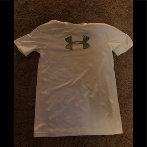 under armor shirt